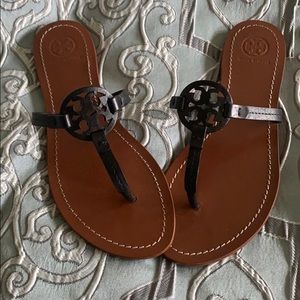 Tory Burch mini Miller in black- leather